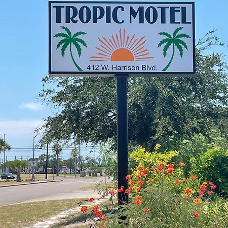 Tropic Motel Арансас Пас Екстериор снимка