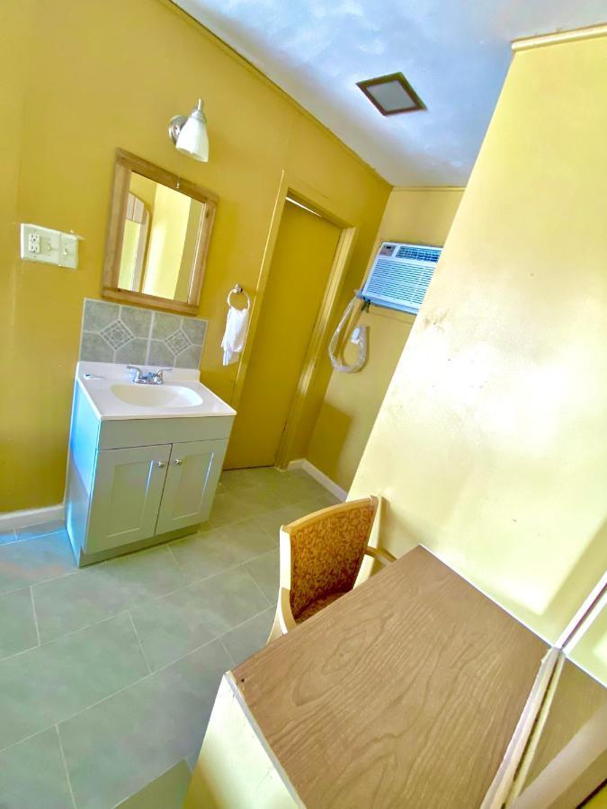 Tropic Motel Арансас Пас Екстериор снимка
